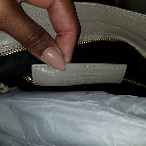 Balenciaga velo!!! Authentic, beautiful and big - Picture 8 of 8